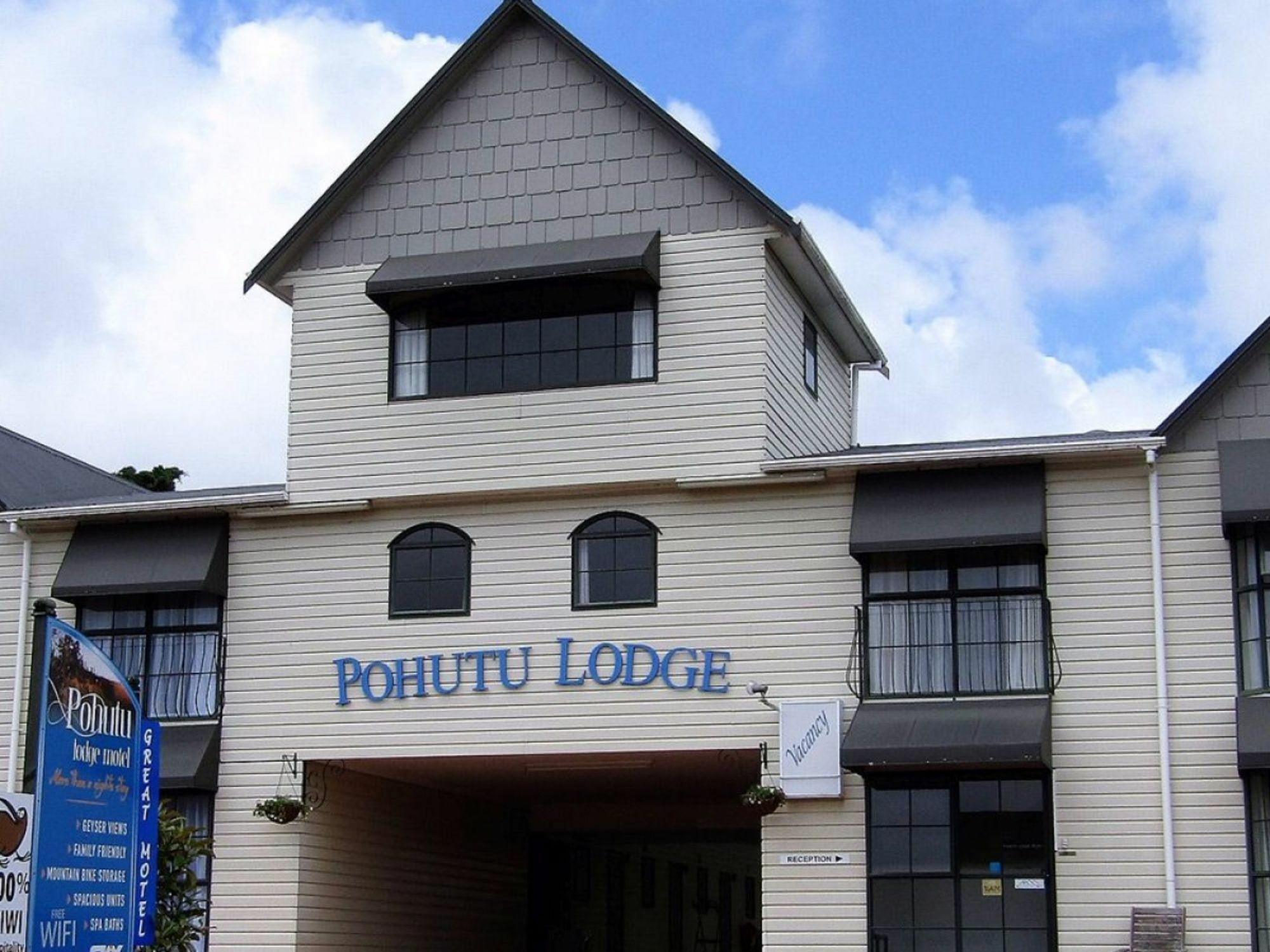 Pohutu Lodge Motel Роторуа Экстерьер фото